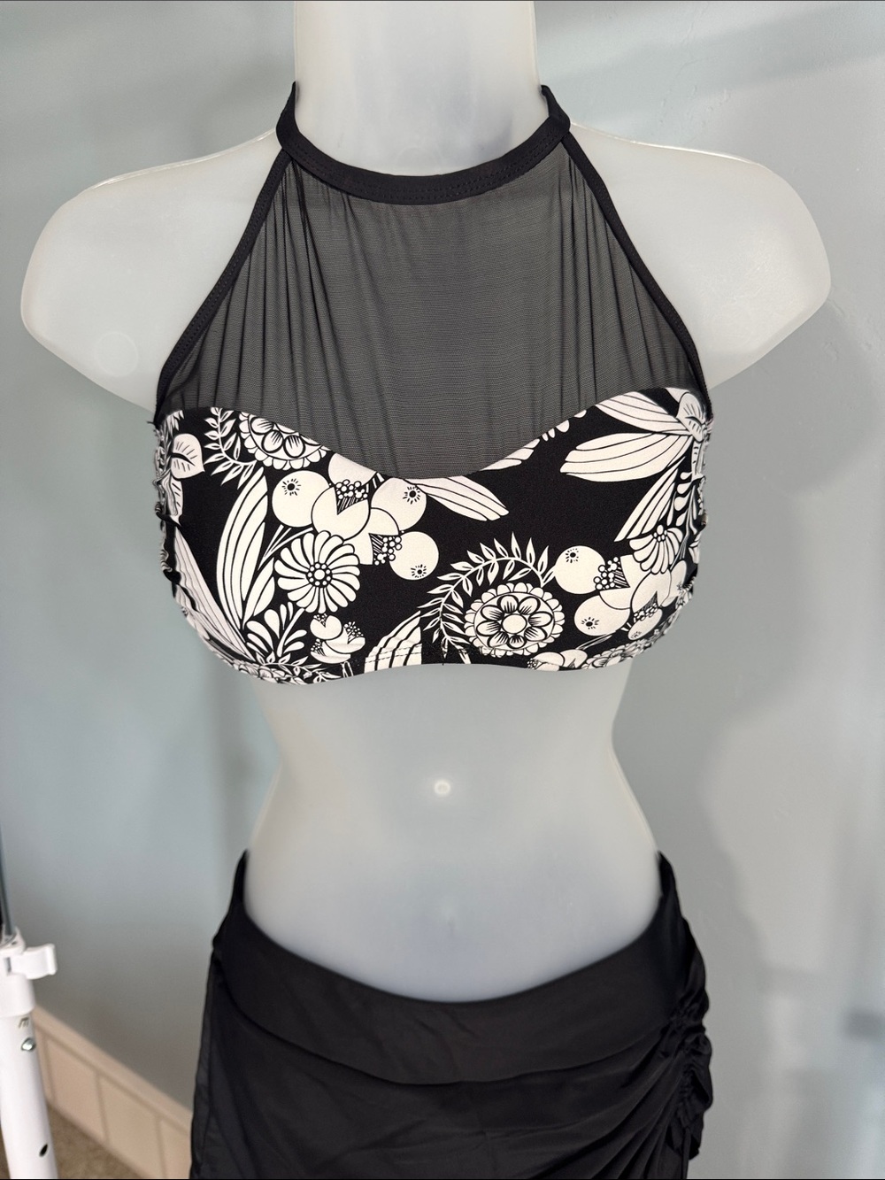 La Blanca Black & White Swim Top with Mesh Accents